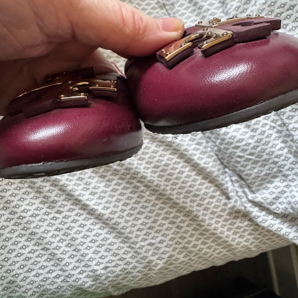 Tory Burch flats excellent condition - Picture 9 of 10